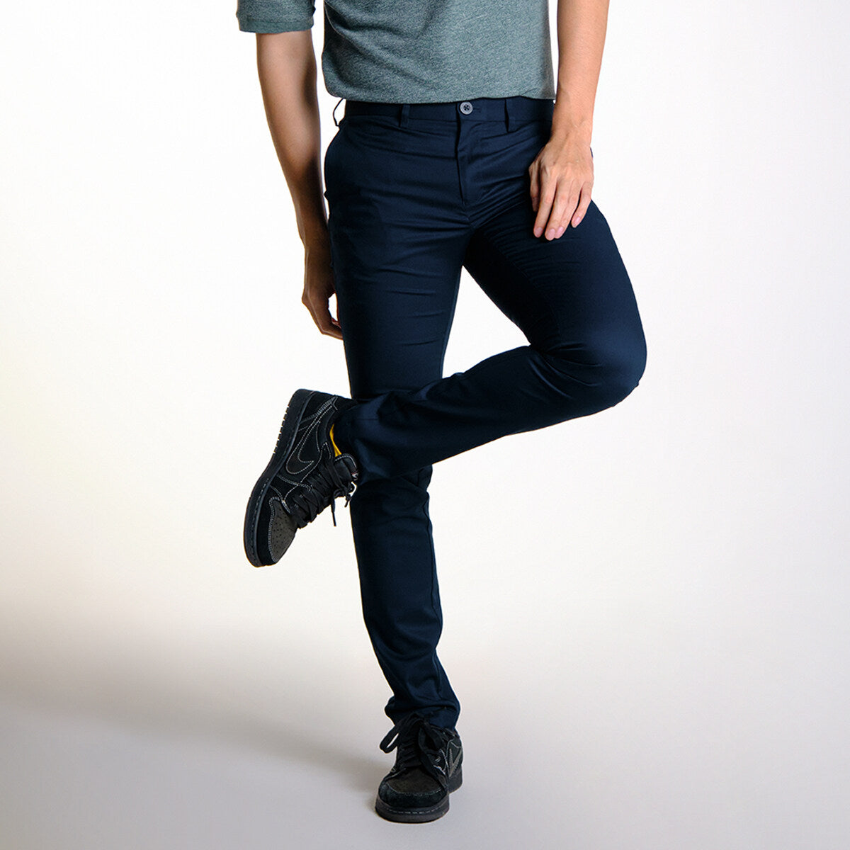 era-won Lightweight Super Skinny long slacks in Navy