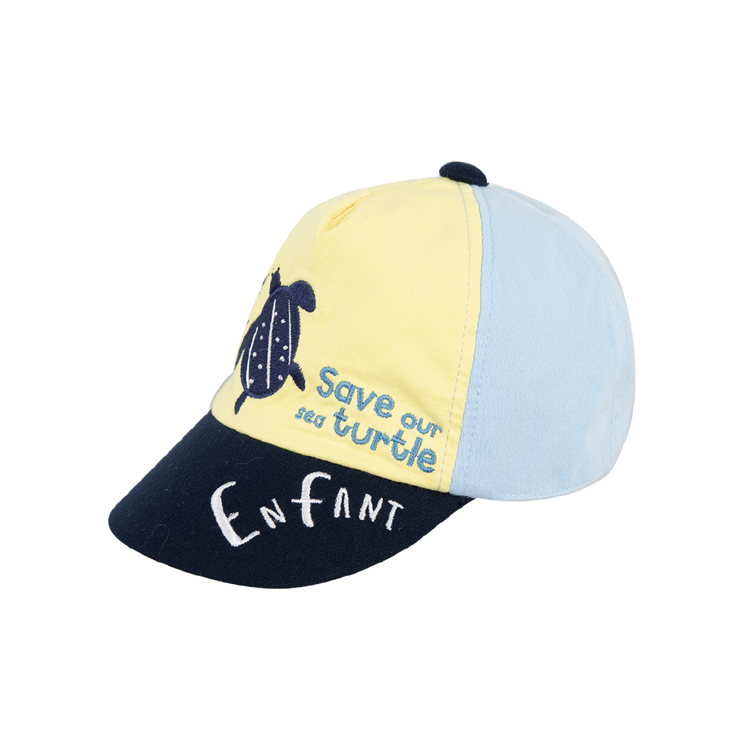 ENFANT Aungfont Cap, Sea Turtle Collection, embroidered with a leatherback turtle pattern for children aged 6 months - 3 years.