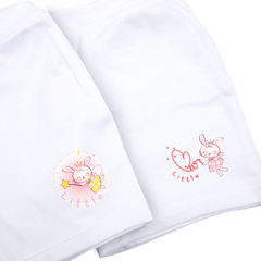 Little Wacoal (ลิตเติ้ล วาโก้) กางเกง Boxer เด็กผู้หญิง สำหรับเด็กอายุ 2-12 ปี ไซซ์ XS-XL พิมพ์ลายการ์ตูน แพ็ค 2 ตัว สีขาว