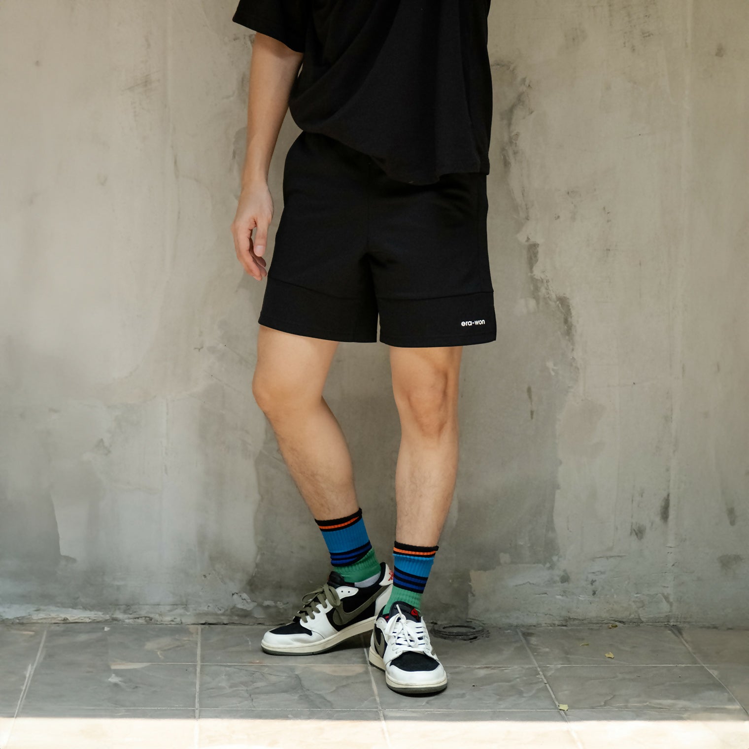 E24-MBWS0779-BL01